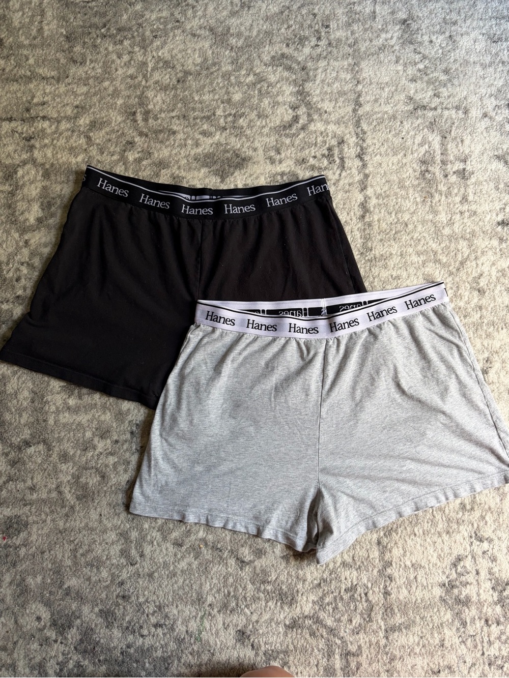 Hanes Women’s 2 Lounge Shorts 2 Pack — Black & Light Gray-